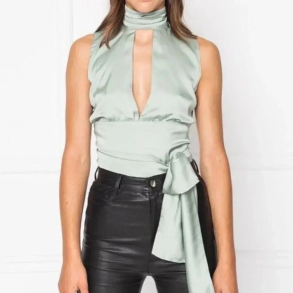 Lamarque Opal Cropped Wrapped High  Neck Sleeveless Blouse Black Size Small. - Picture 1 of 10